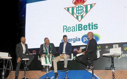 Nikola Radicevic y Rafael Gordillo en la presentación Nikola Radicevic y Rafael Gordillo en la presentación