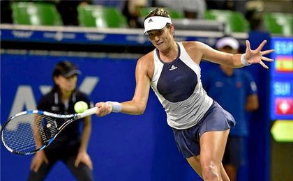 Se enfrentará a la ganadora del cruce entre Elina Svitolina con Pavlyuchenkova. Se enfrentará a la ganadora del cruce entre Elina Svitolina con Pavlyuchenkova.