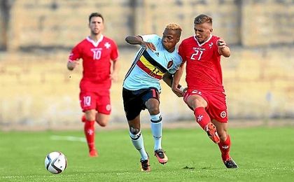 Musonda, en un encuentro con la sub 21 de Bélgica. Musonda, en un encuentro con la sub 21 de Bélgica.