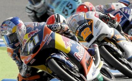 El sudafricano Brad Binder ya es, matemáticamente, campeón del mundo de la categoría. El sudafricano Brad Binder ya es, matemáticamente, campeón del mundo de la categoría.