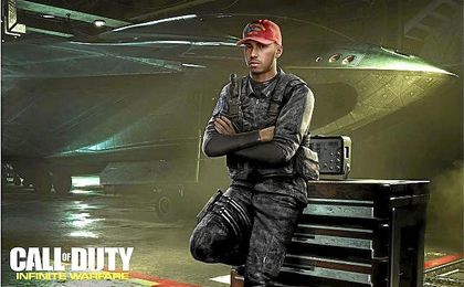 Lewis Hamilton será una de las estrellas de la próxima edición, ´Call of Duty: Infinite Warfare´. Lewis Hamilton será una de las estrellas de la próxima edición, ´Call of Duty: Infinite Warfare´.