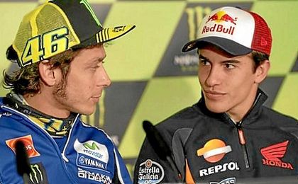 Rossi asegura que felicitará a Márquez por su campeonato. Rossi asegura que felicitará a Márquez por su campeonato.