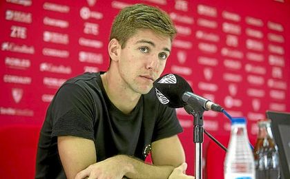 Luciano Vietto, en sala de prensa. Luciano Vietto, en sala de prensa.