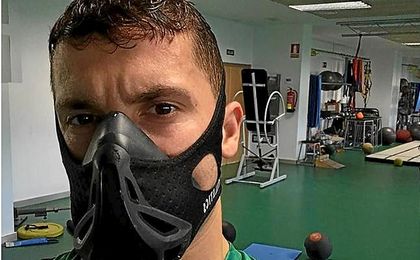 Riza Durmisi realiza trabajos en el gimnasio de la ciudad deportiva. Riza Durmisi realiza trabajos en el gimnasio de la ciudad deportiva.