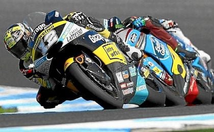 Luthi, rodando en cabeza durante la carrera de Moto2. Luthi, rodando en cabeza durante la carrera de Moto2.