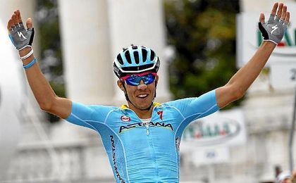 Diego Rosa: "Fichar por el Sky es un sueño hecho realidad, un gran paso en mi carrera". Diego Rosa: "Fichar por el Sky es un sueño hecho realidad, un gran paso en mi carrera".