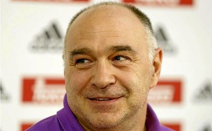 Pablo Laso durante una conferencia de prensa. Pablo Laso durante una conferencia de prensa.