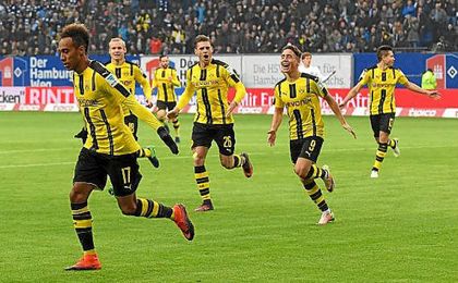 Aubameyang, celebrando uno de sus goles. Aubameyang, celebrando uno de sus goles.