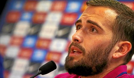 Aleix Vidal se postula para regresar al Sevilla. Aleix Vidal se postula para regresar al Sevilla.