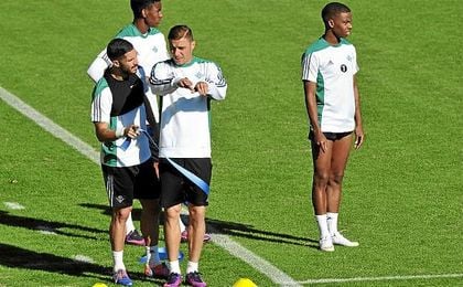 Joaquín, junto a Cejudo en un entrenamiento. Joaquín, junto a Cejudo en un entrenamiento.