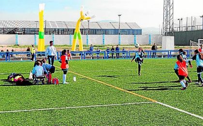 Las chicas también tienen su protagonismo en la competición desarrollada en la Sierra Sur. Las chicas también tienen su protagonismo en la competición desarrollada en la Sierra Sur.