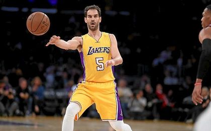 Calderón podría acabar jugando para los Warriors. Calderón podría acabar jugando para los Warriors.