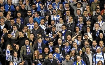Afición del Deportivo ante el Celta. Afición del Deportivo ante el Celta.