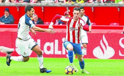 Burgui es el jugador más en forma del Sporting. Burgui es el jugador más en forma del Sporting.