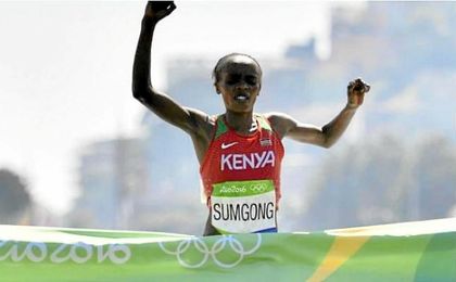 Jemima Sumgong, campeona olímpica en Río, da positivo por dopaje Jemima Sumgong, campeona olímpica en Río, da positivo por dopaje