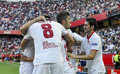 El Sevilla se reencontró con el triunfo ante el Deportivo. El Sevilla se reencontró con el triunfo ante el Deportivo.