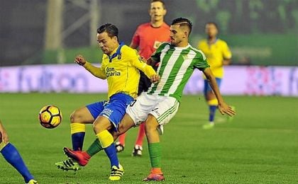 Roque Mesa se olvida del sueño nervionense Roque Mesa se olvida del sueño nervionense
