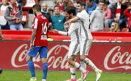 Morata e Isco celebran uno de los goles. Morata e Isco celebran uno de los goles.