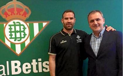 Presentación como jugador del Betis Presentación como jugador del Betis