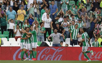 Celebración del gol de Ceballos frente al Eibar. Celebración del gol de Ceballos frente al Eibar.