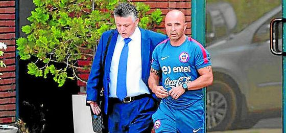 Sampaoli, en un imagen con Fernando Baredes. Sampaoli, en un imagen con Fernando Baredes.