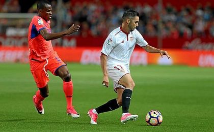 Sarabia también tuvo ocasiones para marcar. Sarabia también tuvo ocasiones para marcar.