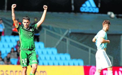 La victoria en Vigo deja al Betis con un colchón de 14 puntos a falta de 15 por disputarse. La victoria en Vigo deja al Betis con un colchón de 14 puntos a falta de 15 por disputarse.