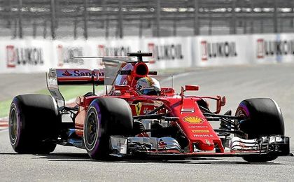 Vettel, durante los entrenamientos libres de Sochi. Vettel, durante los entrenamientos libres de Sochi.