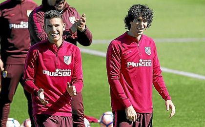Lucas Hernández, junto a Tiago en un entrenamiento. Lucas Hernández, junto a Tiago en un entrenamiento.