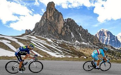 Los organizadores del Giro retiran el premio al mejor bajador Los organizadores del Giro retiran el premio al mejor bajador
