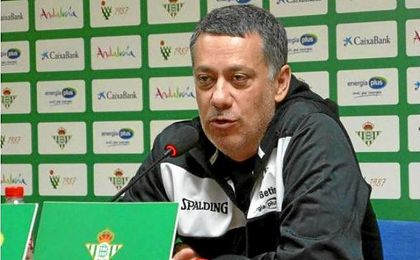Martínez: "Quien no esté preparado, que no se monte en el avión" Martínez: "Quien no esté preparado, que no se monte en el avión"