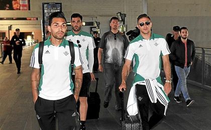Joaquín está afectado por la situación del equipo. Joaquín está afectado por la situación del equipo.