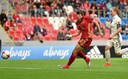 España lo intentó durante todo el partido. España lo intentó durante todo el partido.