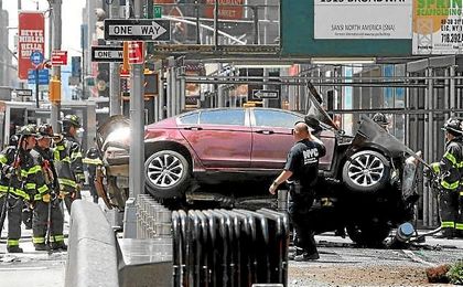 Imagen del coche que ha causado el atropello. Imagen del coche que ha causado el atropello.