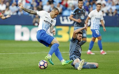 Sandro se ha salido esta temporada en Málaga. Sandro se ha salido esta temporada en Málaga.