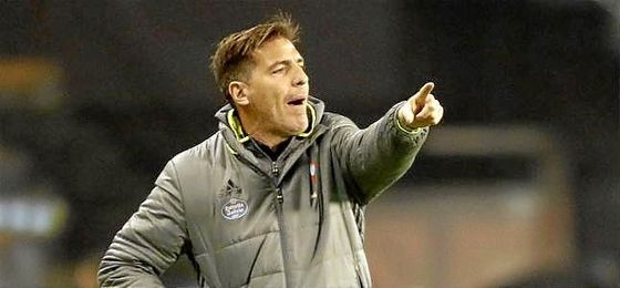 Berizzo y el Sevilla esperan dar el ´O.K.´ a su acuerdo una vez que se formalice la salida de Sampaoli. Berizzo y el Sevilla esperan dar el ´O.K.´ a su acuerdo una vez que se formalice la salida de Sampaoli.