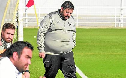 Cristian Antón (en primer plano), futurible de Domingo López. Cristian Antón (en primer plano), futurible de Domingo López.