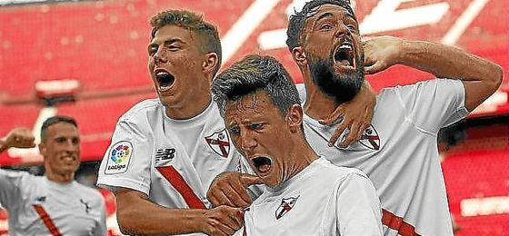 Marc Gual espera ahora "tener oportunidades en el primer equipo" Marc Gual espera ahora "tener oportunidades en el primer equipo"