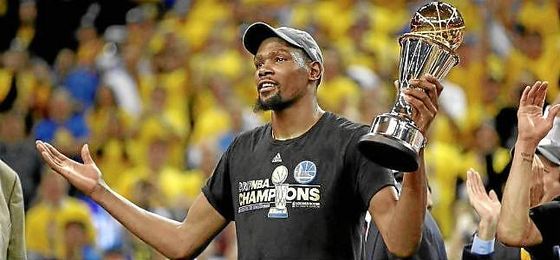 Kevin Durant, nombrado MVP de las Finales de la NBA. Kevin Durant, nombrado MVP de las Finales de la NBA.