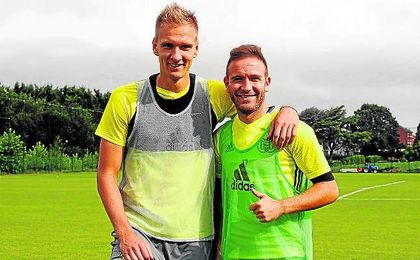 Diego Capel aseguró a ED que ha hablado con Lukasz Teodorczyk del Sevilla F.C. Diego Capel aseguró a ED que ha hablado con Lukasz Teodorczyk del Sevilla F.C.