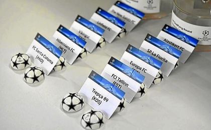 Imagen del sorteo celebra hoy en Nyon. Imagen del sorteo celebra hoy en Nyon.