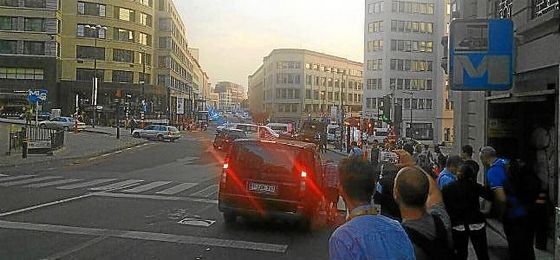 Imagen de los alrededores de la estación Central de Bruselas. Imagen de los alrededores de la estación Central de Bruselas.