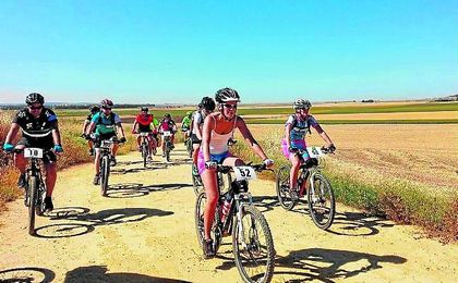 Carmona acogió la Marcha Cicloturista BTT Virgen de Gracia. Carmona acogió la Marcha Cicloturista BTT Virgen de Gracia.