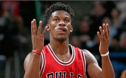 Los Bulls traspasan a Butler a los Timberwolves, que les dan a Dunn y LaVine Los Bulls traspasan a Butler a los Timberwolves, que les dan a Dunn y LaVine