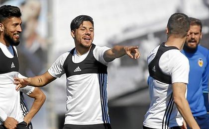 Enzo Pérez podría volver a Argentina. Enzo Pérez podría volver a Argentina.