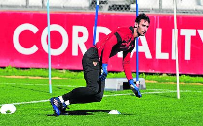 El club sólo estudiará ofertas que se acerquen a su cláusula. El club sólo estudiará ofertas que se acerquen a su cláusula.