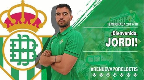 El Betis refuerza la zaga con Amat. El Betis refuerza la zaga con Amat.