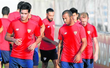 Mariano se ejercita junto a sus compañeros en una de las primeras sesiones de la pretemporada. Mariano se ejercita junto a sus compañeros en una de las primeras sesiones de la pretemporada.