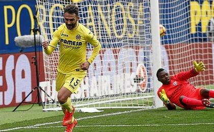 Adrián lleva dos cesiones consecutivas al Villarreal. Adrián lleva dos cesiones consecutivas al Villarreal.