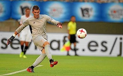 David Soria, en el partido ante el Kashima Antlers. David Soria, en el partido ante el Kashima Antlers.